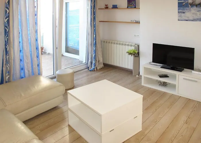 Andriana-2 By Interhome * Grebastica